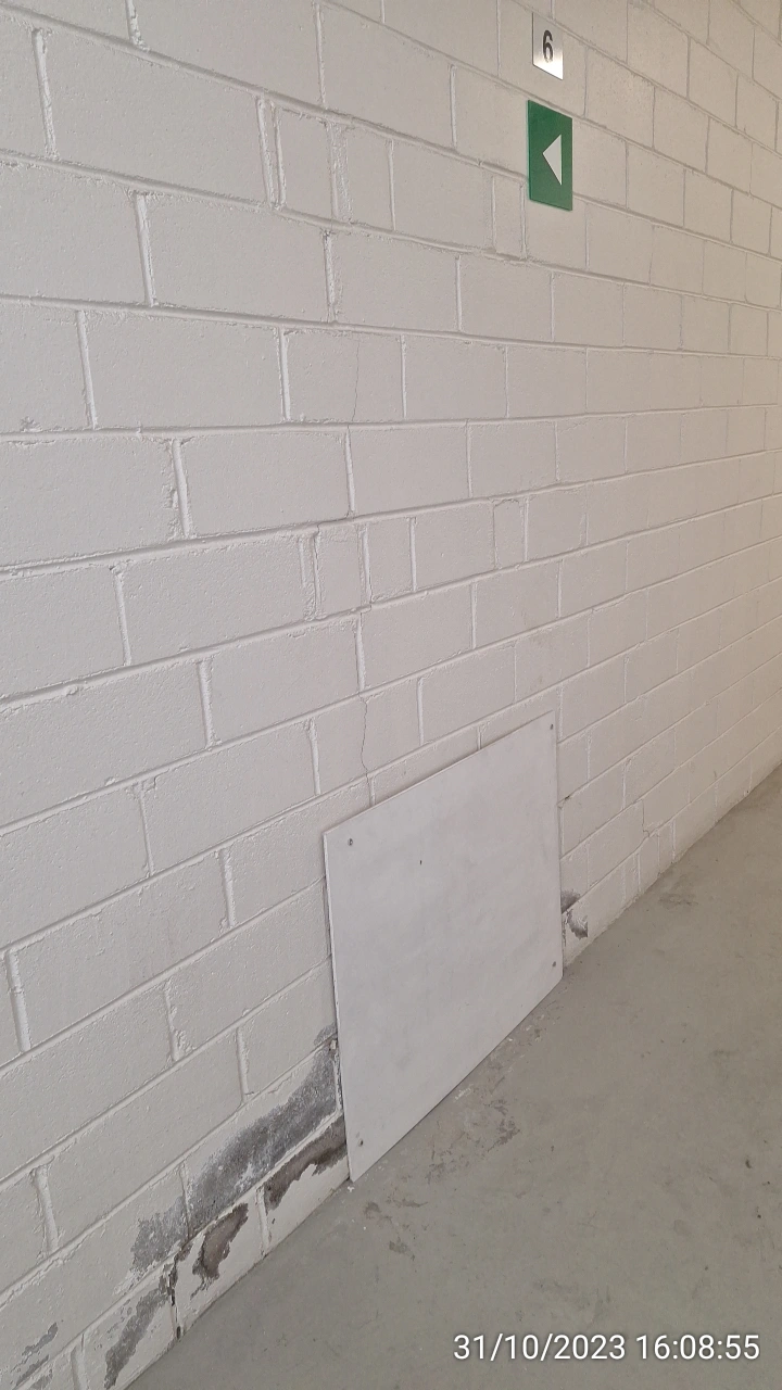 SP52948-Block-C-level-6-unfinished-wall-repairs-due-to-water-leaks-since-2018-photo-2-31Oct2023.webp