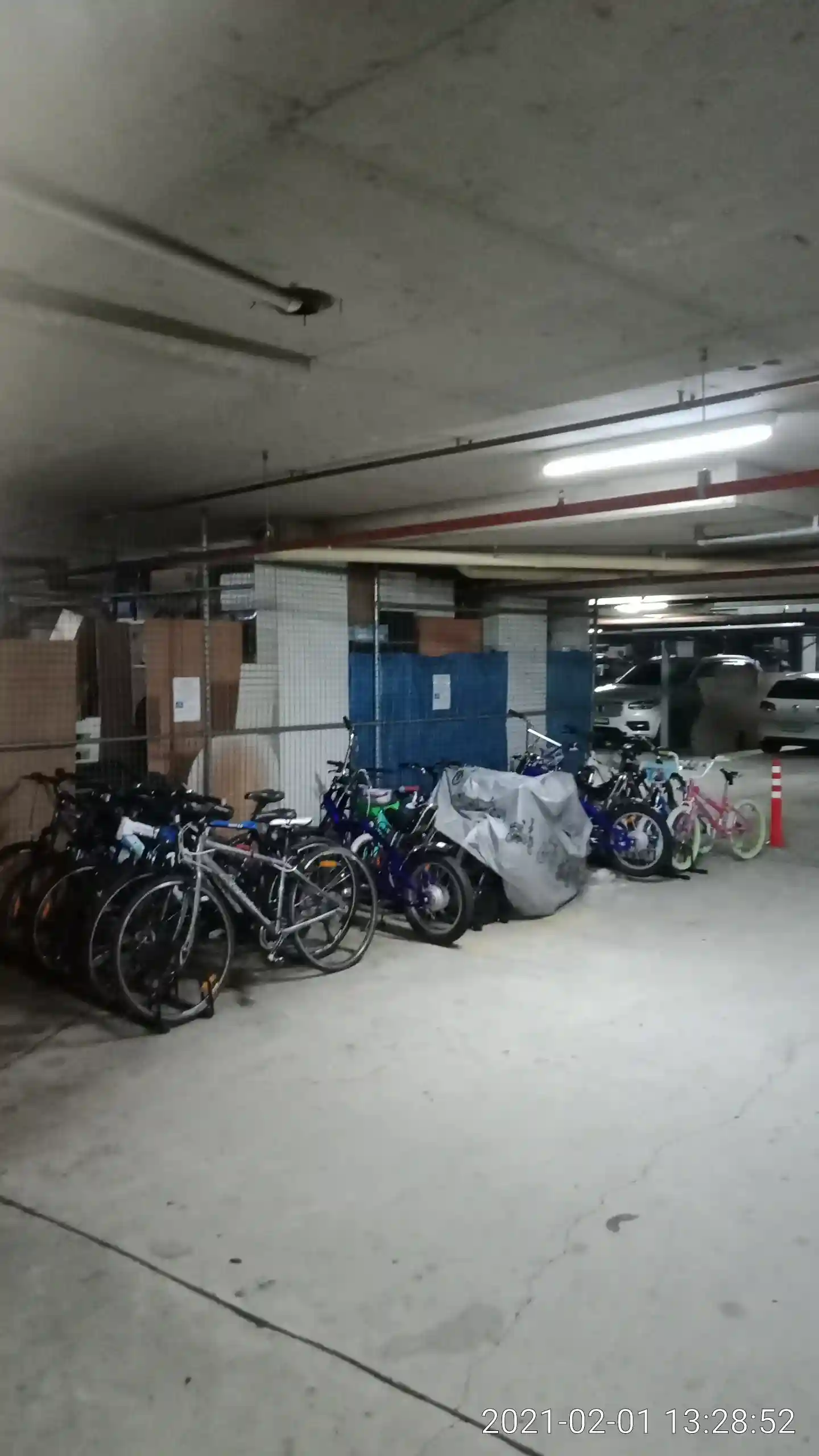 SP52948-designated-area-for-bikes-in-basement-1Feb2021